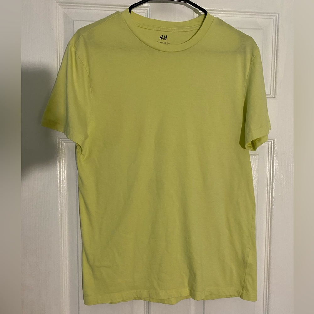 H&M Yellow/Neon Short Sleeve Tee Size Small